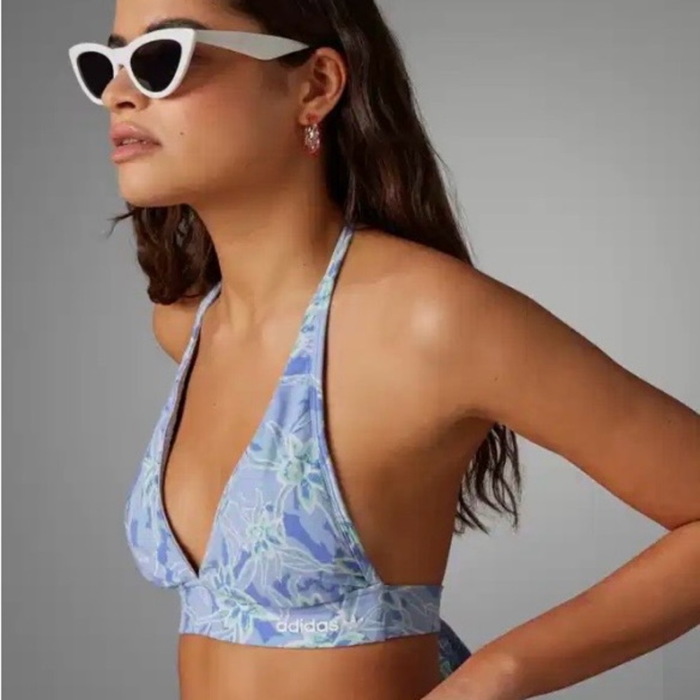 Adidas‎ Island Club Bralette Small